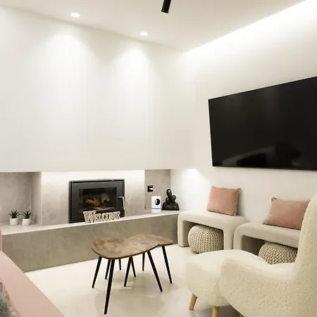 Malvina Homes * Картерос